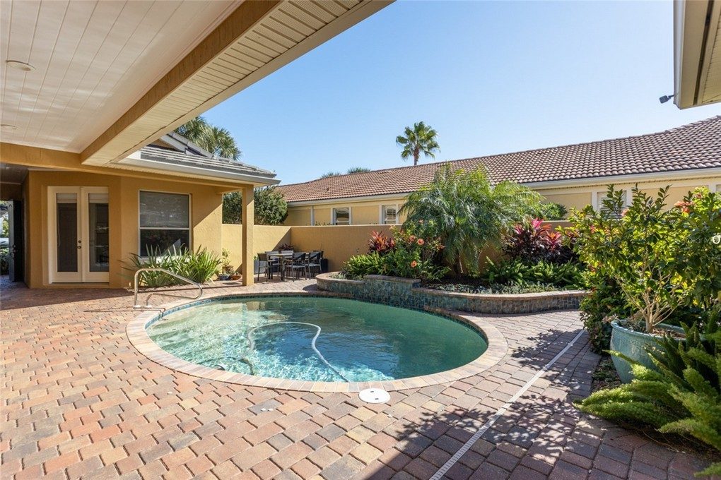 45 Kingfisher Ln 024